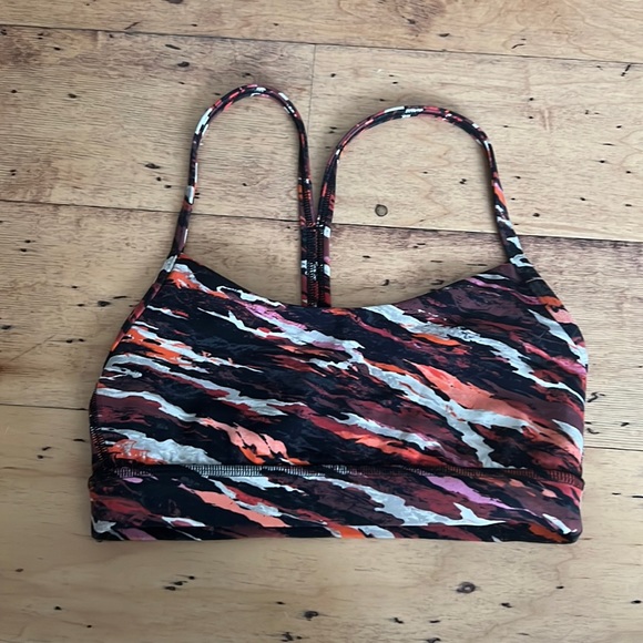 Lululemon flow Y light support bra - Picture 1 of 3